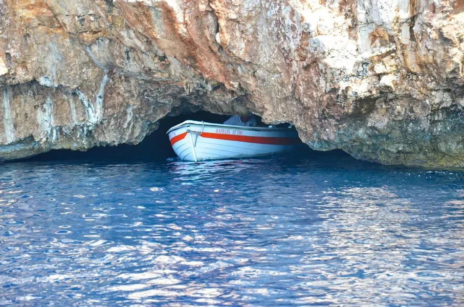 Mavi Mağara (Parasta) — fotoğraf 2