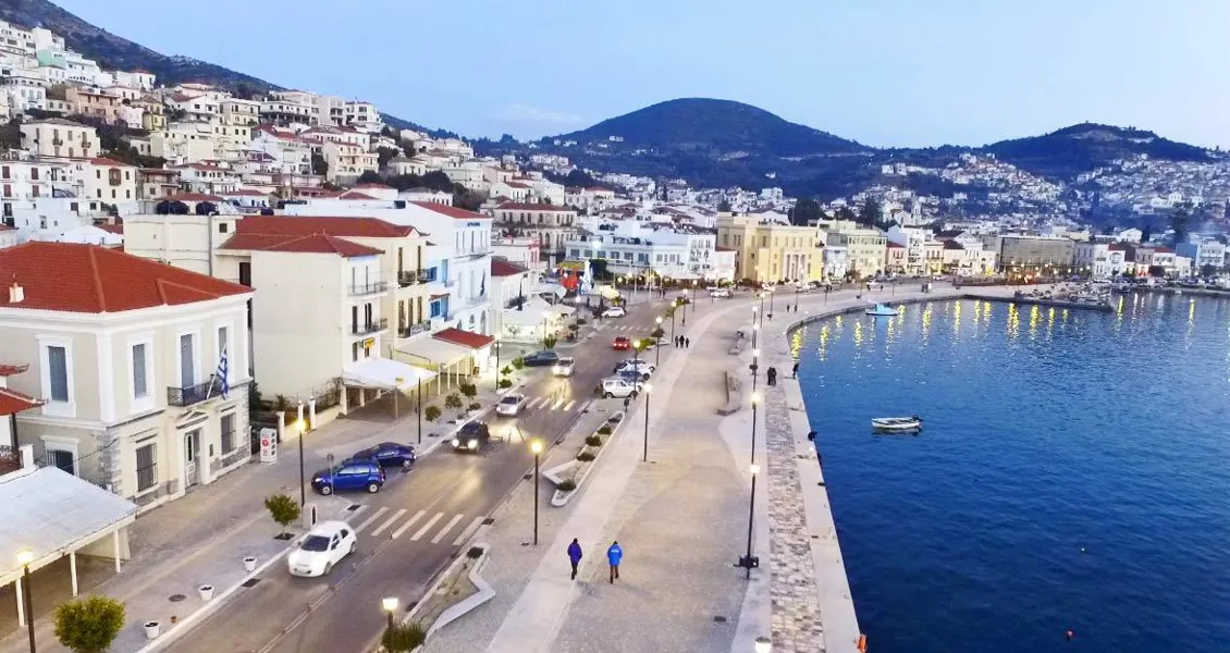 Samos Liman Tavernaları — fotoğraf 2