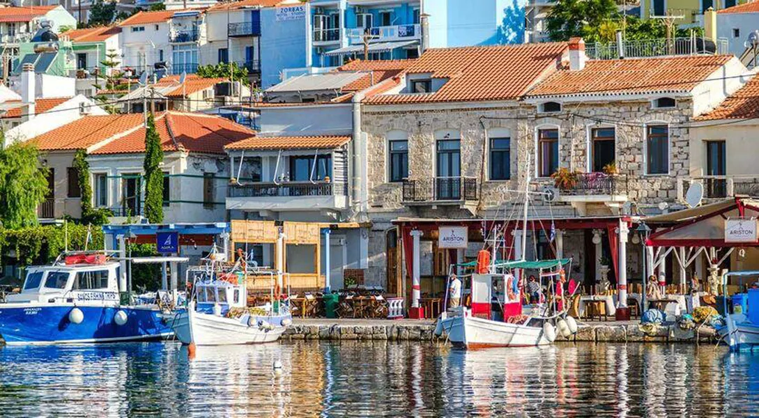 Samos Liman Tavernaları — fotoğraf 4