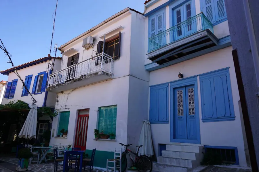 Vourliotes — fotoğraf 3