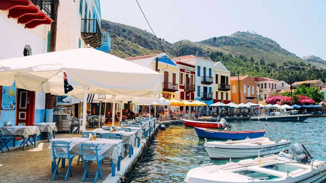 Meis Liman Tavernaları — fotoğraf 2