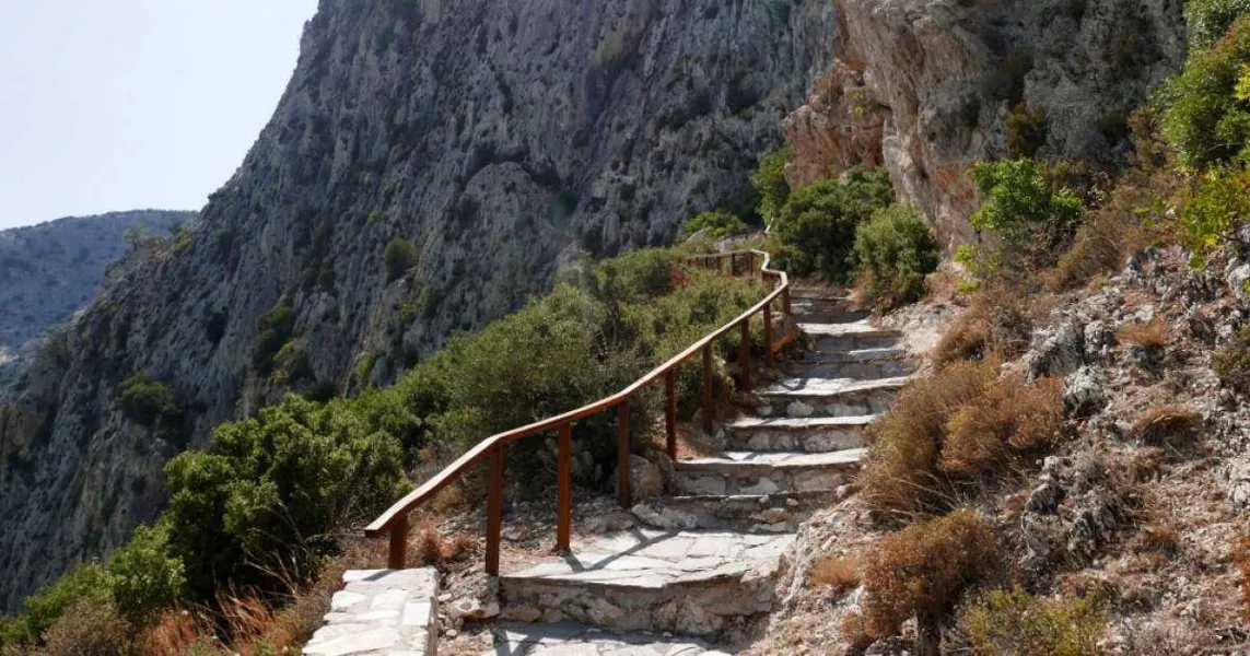Pythagoras Mağarası — fotoğraf 3