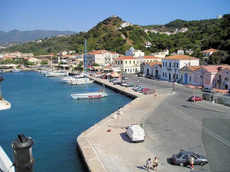 Karlovasi — fotoğraf 2